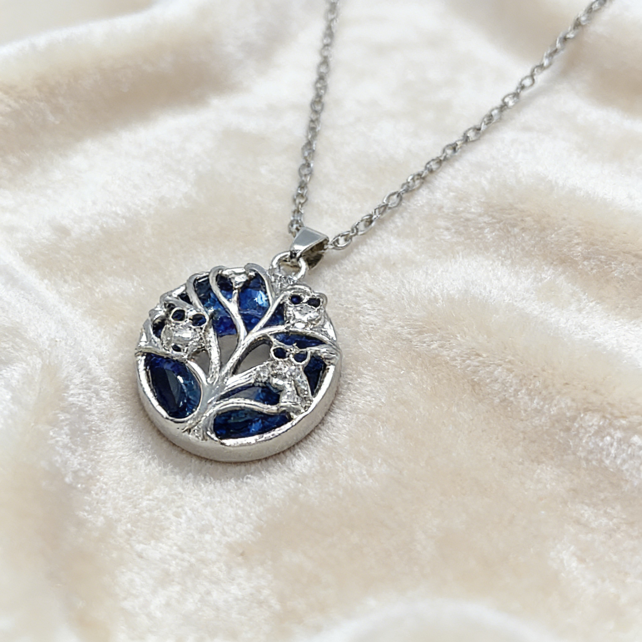 Zinc Alloy Tree Of Life Three  - Women Accessories Meaning recensione e prezzo