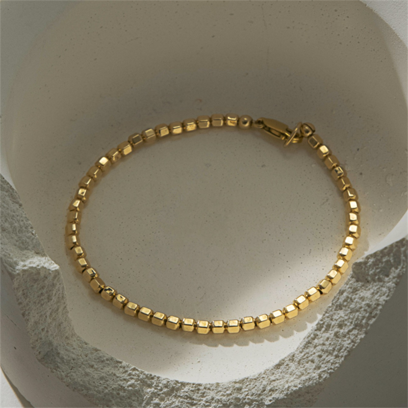 14K Gold Filled Bead Bracelet  - Beaded Anklet Chain recensione e prezzo