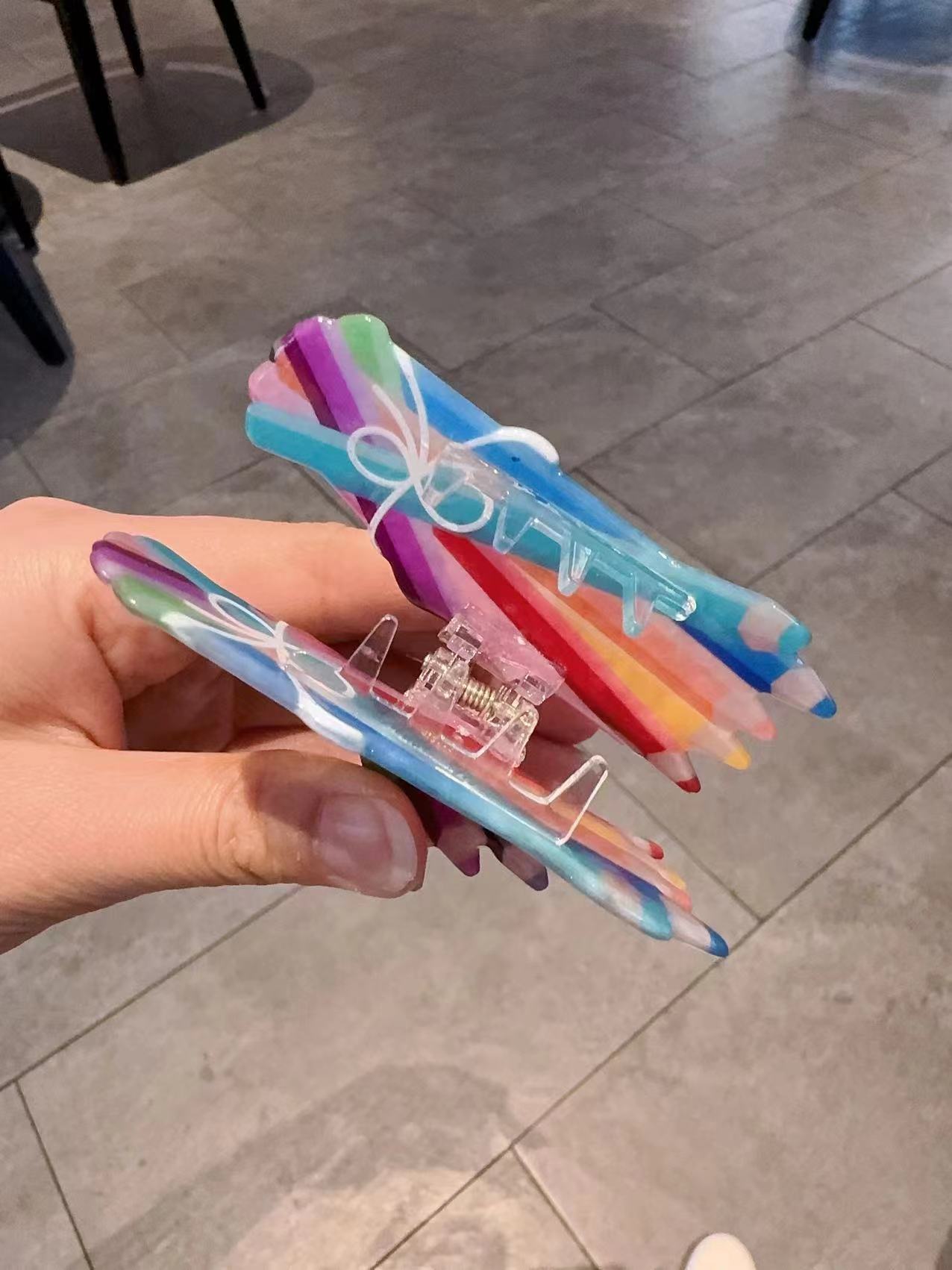 1 Colorful paintbrush grab cli - Women Accessories Bouquet recensione e prezzo