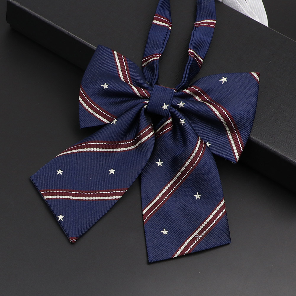 New School Formal Uniform Tie  - Women'S Accessories For Formal Wear recensione e prezzo