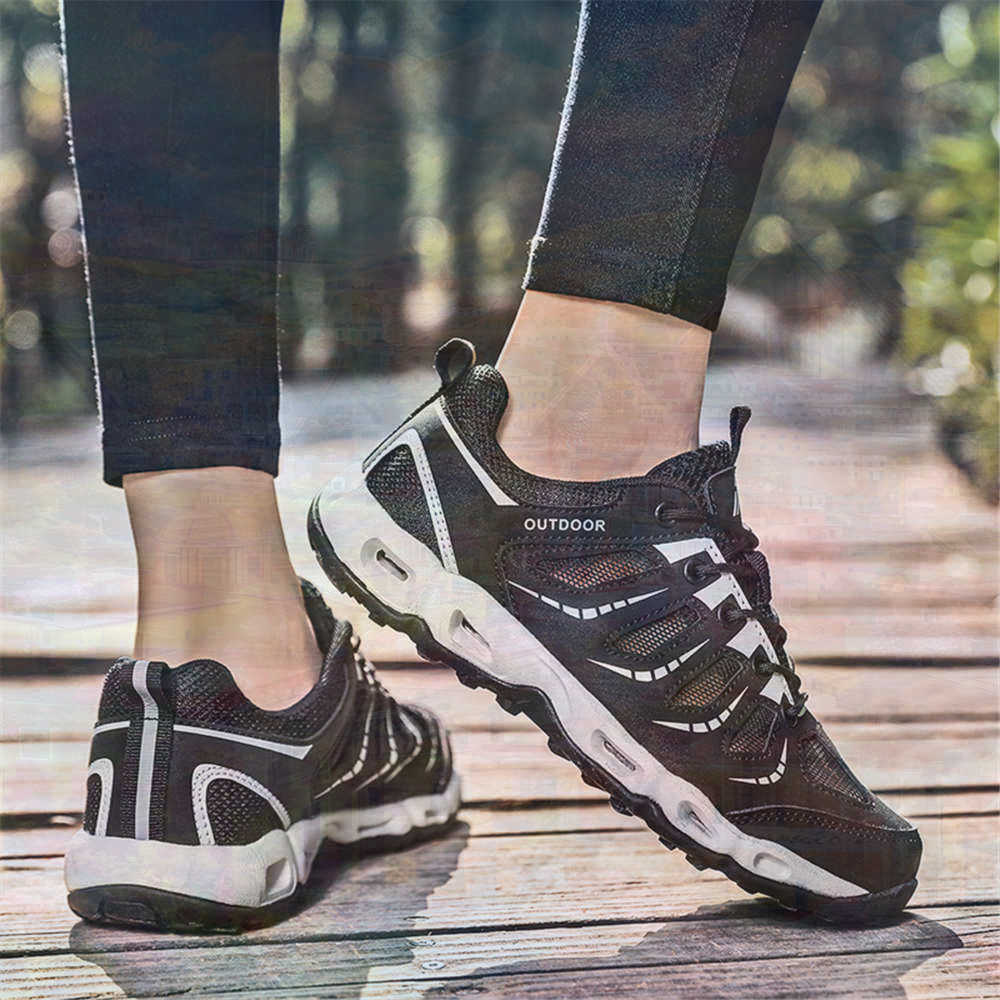 Sumer Round Tip Silver Sneaker - Women'S Accessories For Formal Wear recensione e prezzo