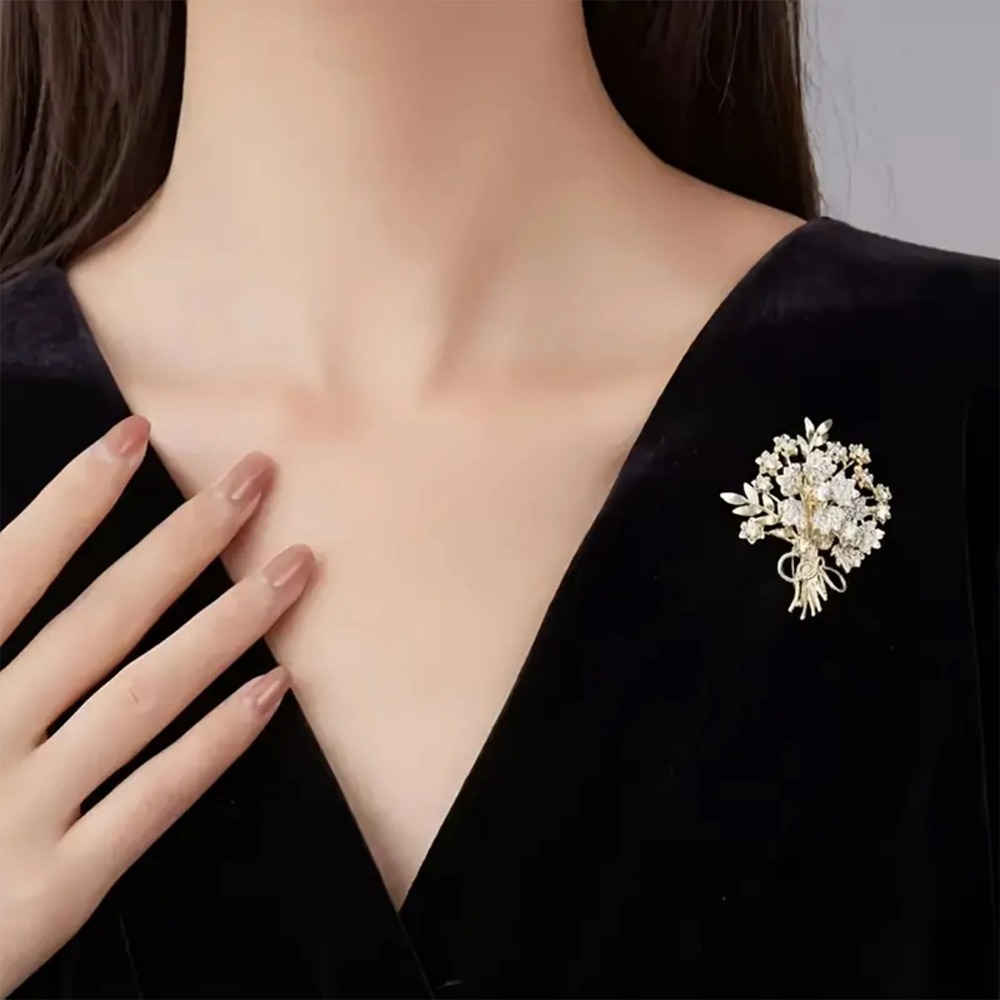 Elegant Tree of Life Pins, Bou - Women Accessories Bouquet recensione e prezzo