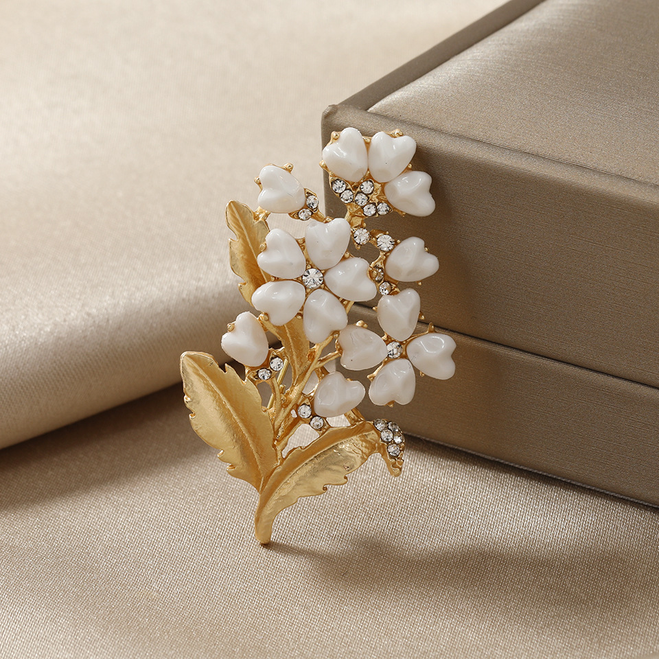 Vintage Love Pearl Flower Broo - Women Accessories Bouquet recensione e prezzo
